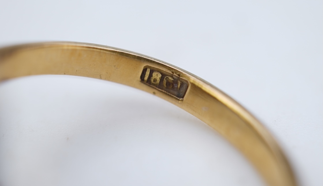 A diamond dress ring